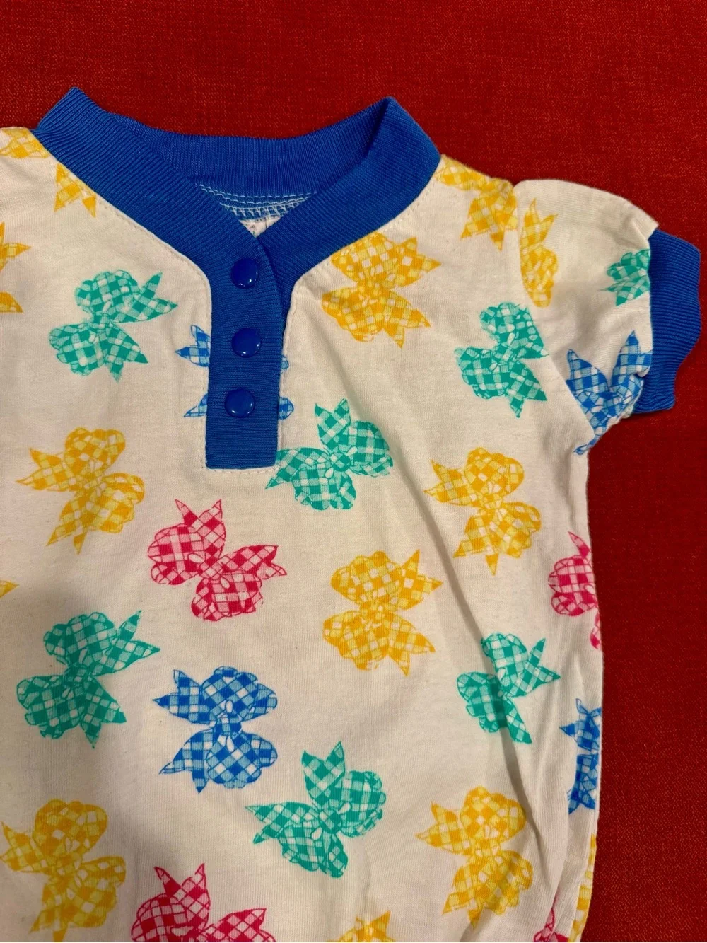 Vintage Blue-Trim Baby Onesie with Multicolor Gingham Bow Print